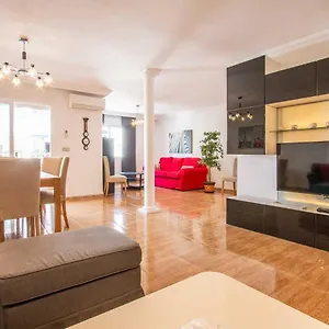 https://apto-cerca-de-la-playa-torrecilla-en-nerja-en-almirante.es-andalucia.com